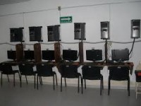 /album/montaje-de-un-quot-ciber-cafe-quot-/a3-jpg/